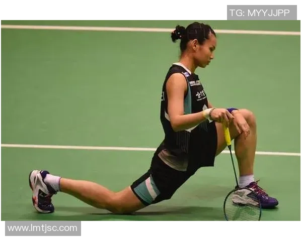 专业解读：成都羽毛球队的包夹打法