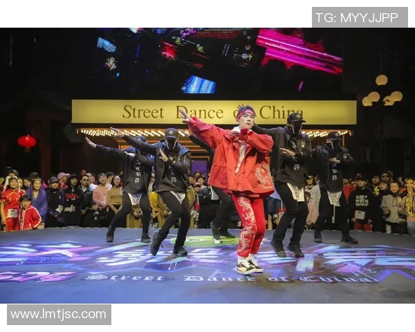 街舞热议：重庆街舞队的团队协作争议